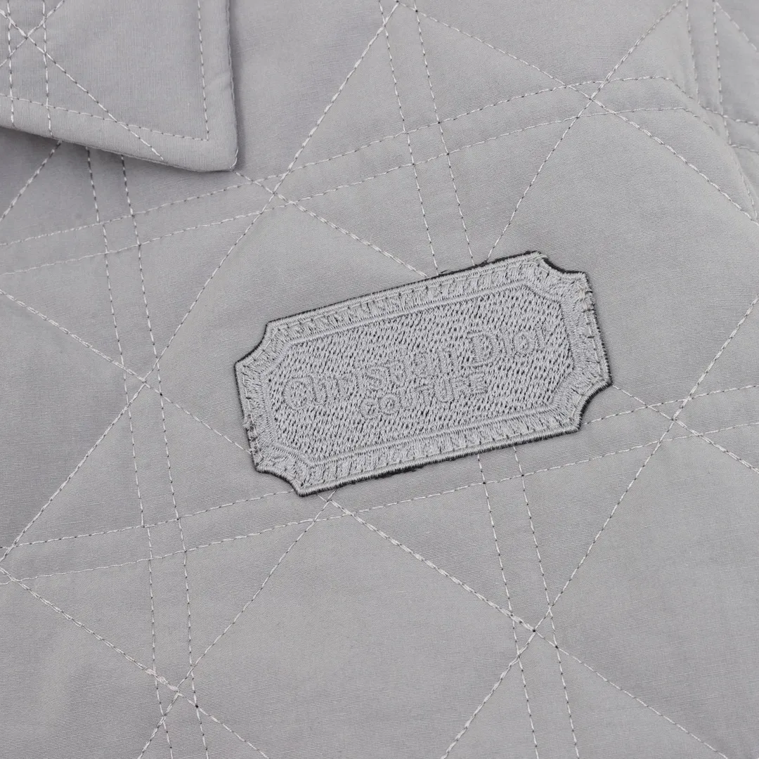 【2026】【DIOR  公式旗艦店】ディオール ジャケット着 好評に付き再入荷！241111
