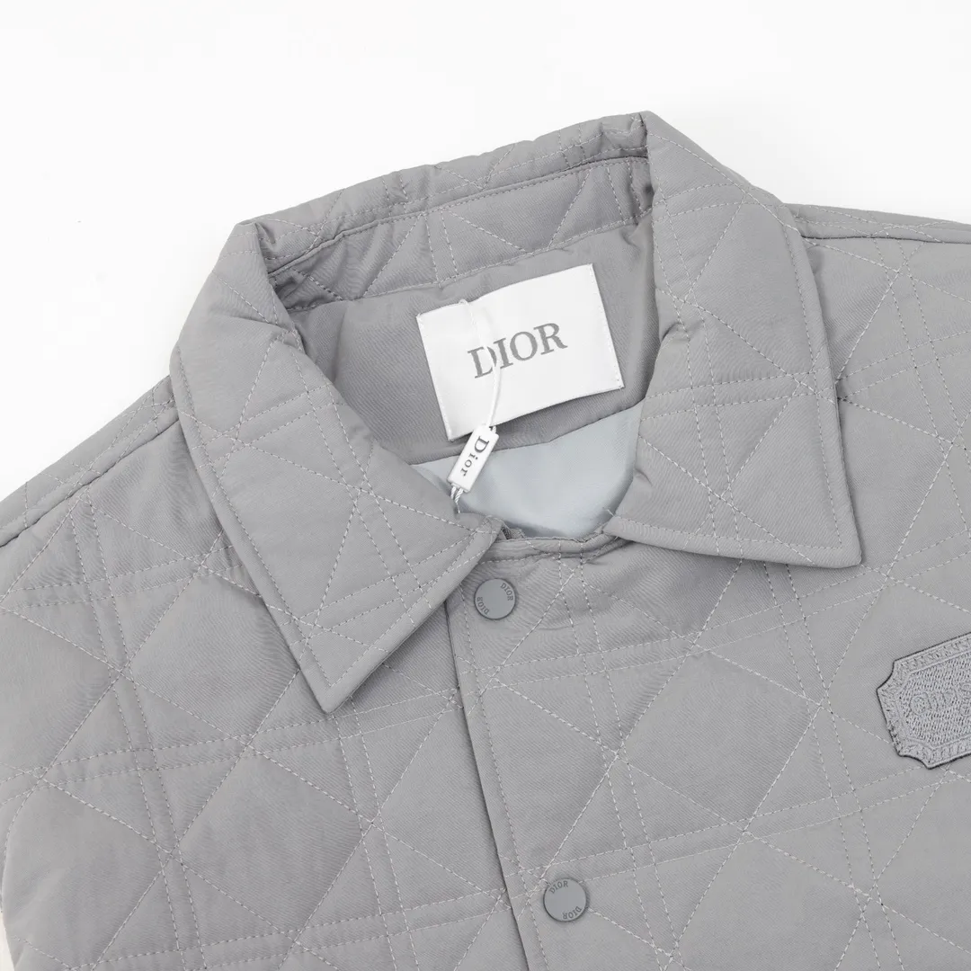 【2026】【DIOR  公式旗艦店】ディオール ジャケット着 好評に付き再入荷！241111
