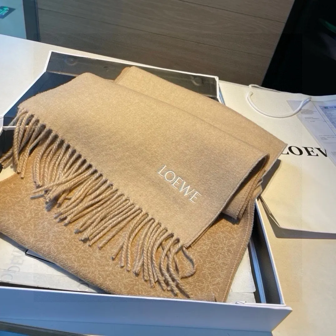【2026】【LOEWE ロエベ】スカーフ 180*30CM   241109