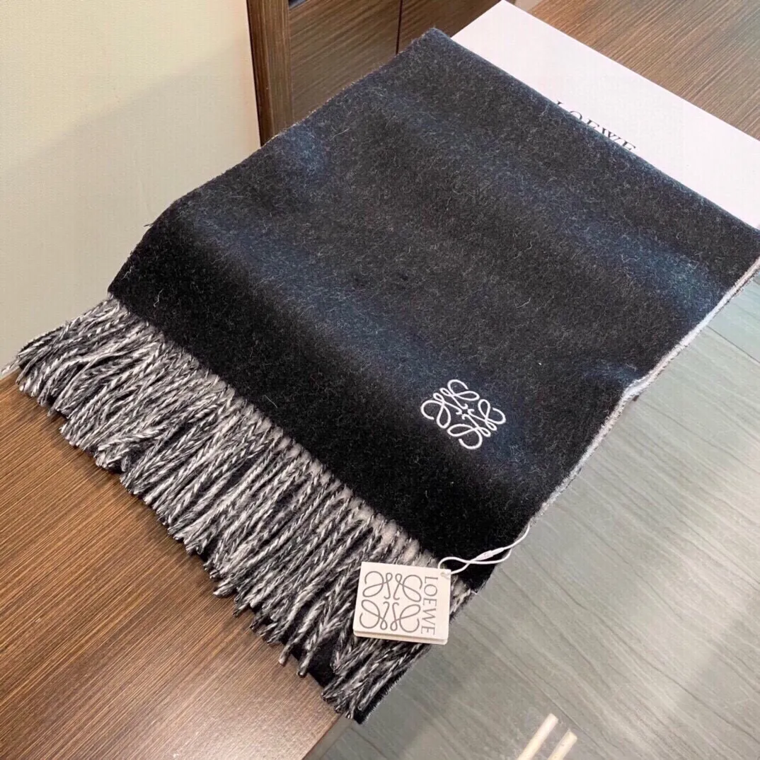 【2026】【LOEWE ロエベ】スカーフ32*180CM   241109
