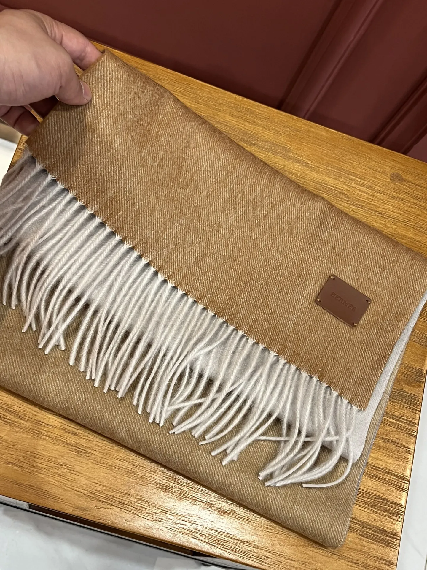【2026】【HERMES エルメス 】スカーフ   32*190CM  241109