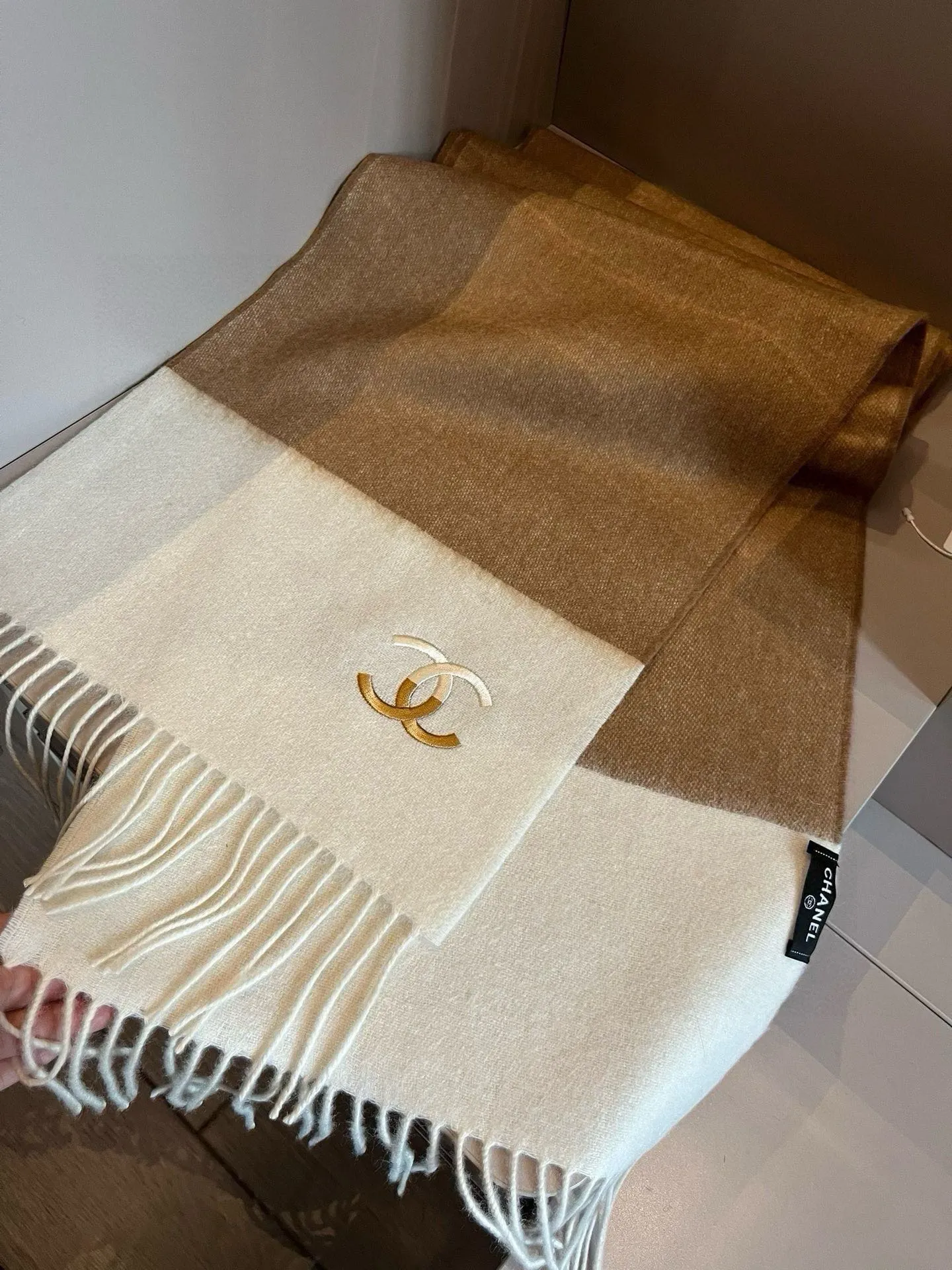 【2026】【CHANEL  シャネル 】スカーフ60*190CM 241107