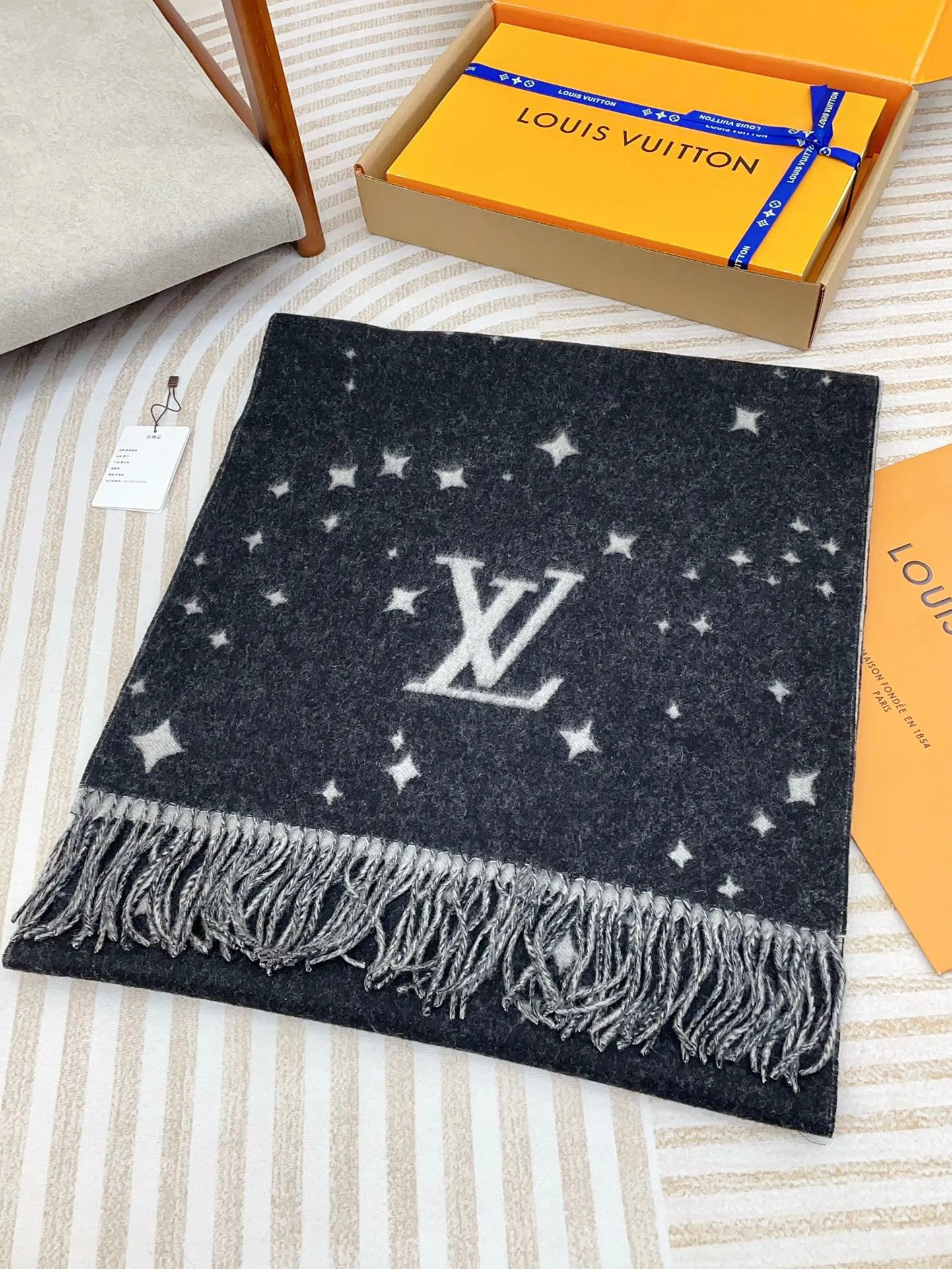 【2026】【LV LOUIS VUITTON ルイ·ヴィトン】 スカーフ 45*210cm  241107