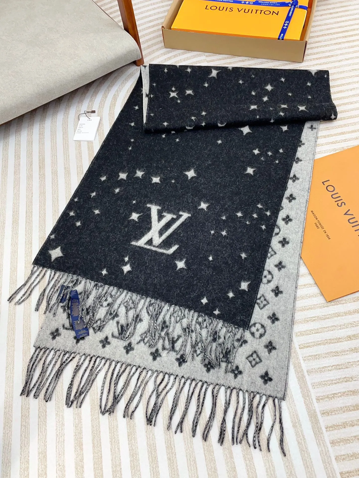 【2026】【LV LOUIS VUITTON ルイ·ヴィトン】 スカーフ 45*210cm  241107