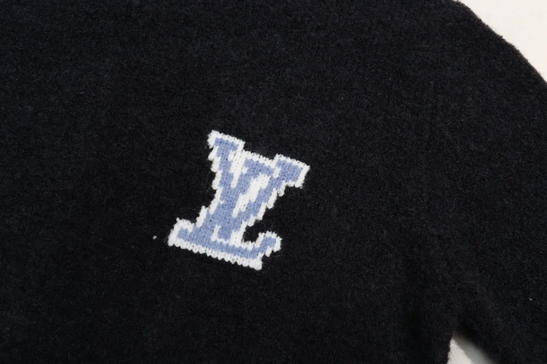 【2026】LV【LOUIS VUITTON 公式旗艦店】ルイヴィトン  セーター好評に付き再入荷！241104