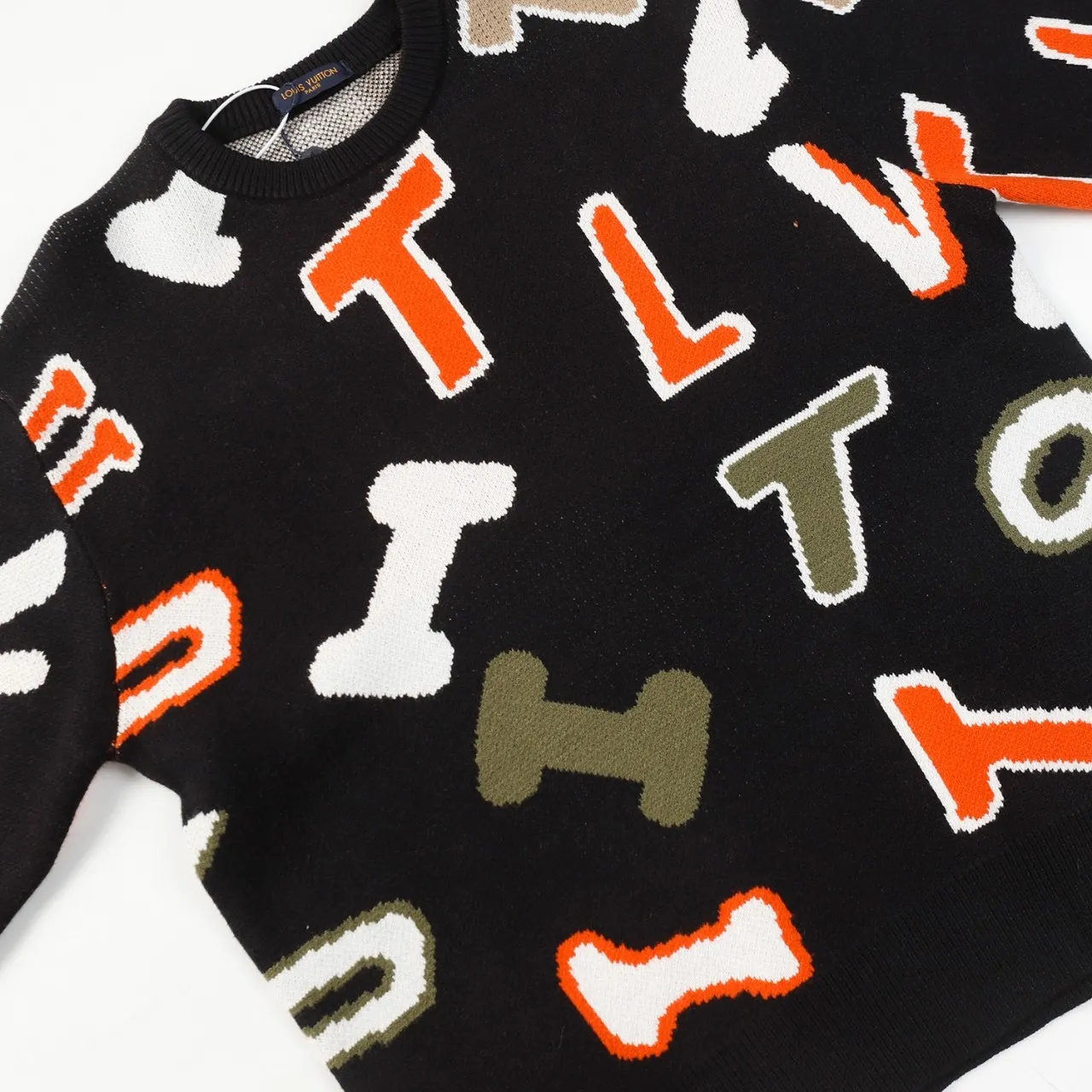 【2026】LV【LOUIS VUITTON 公式旗艦店】ルイヴィトン  セーター好評に付き再入荷！241104