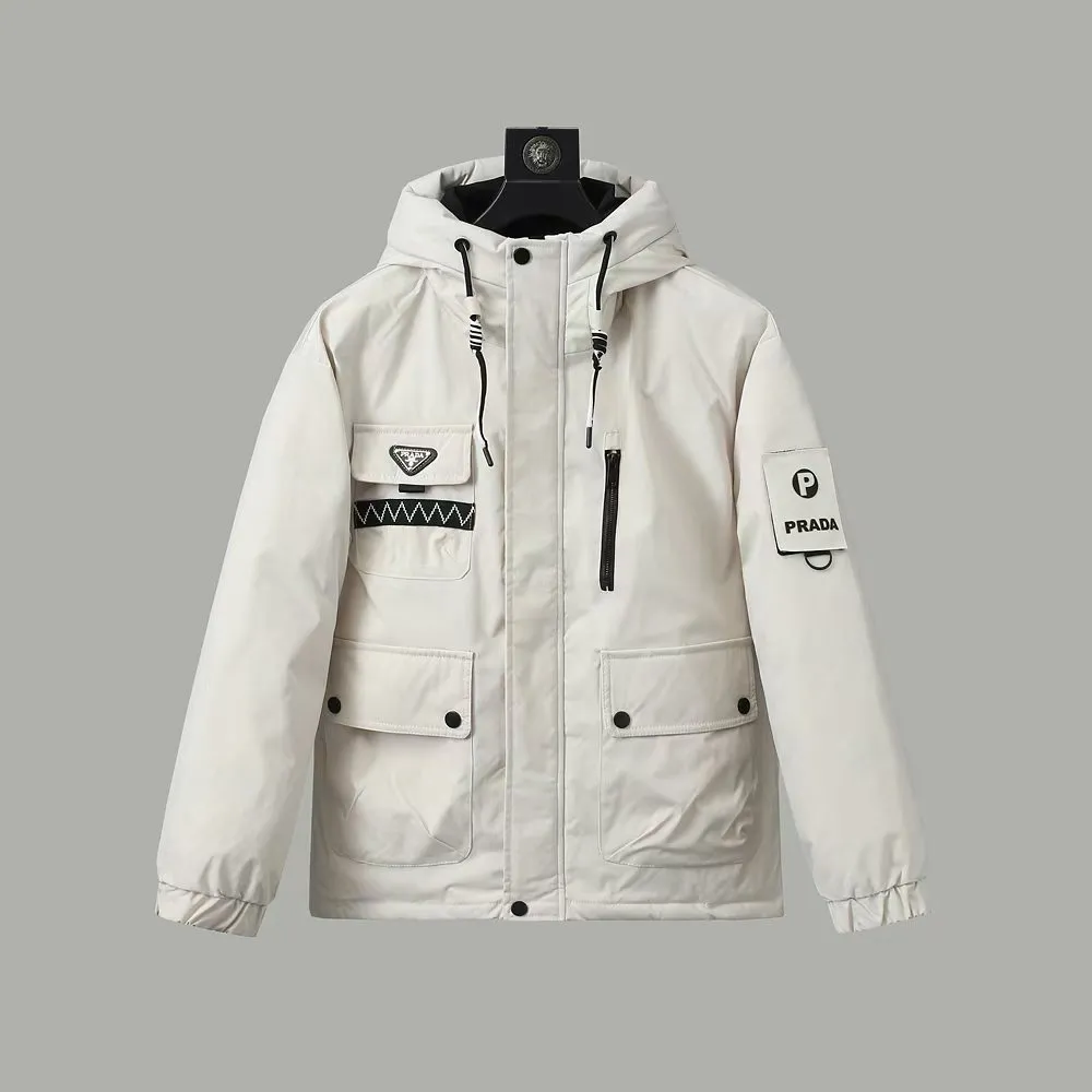 【2026】【PRADA  公式旗艦店】プラダ  ダウンジャケット 好評に付き再入荷！ 241102
