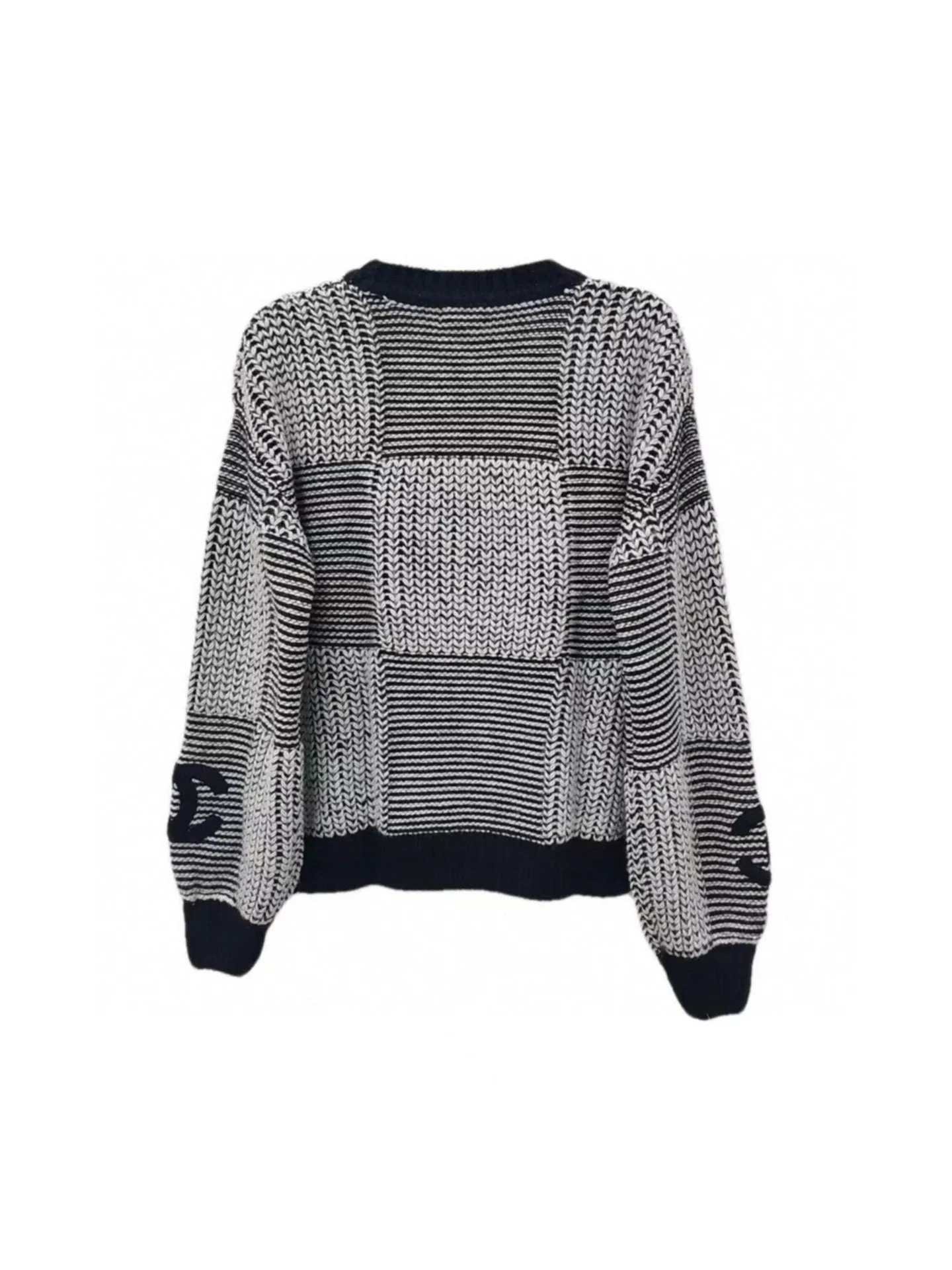 【2026】【CHANEL  公式旗艦店】シャネル  セーター好評に付き再入荷！ 241102