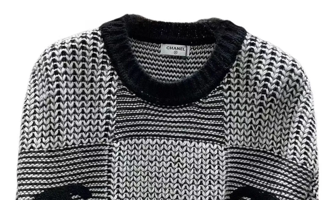 【2026】【CHANEL  公式旗艦店】シャネル  セーター好評に付き再入荷！ 241102