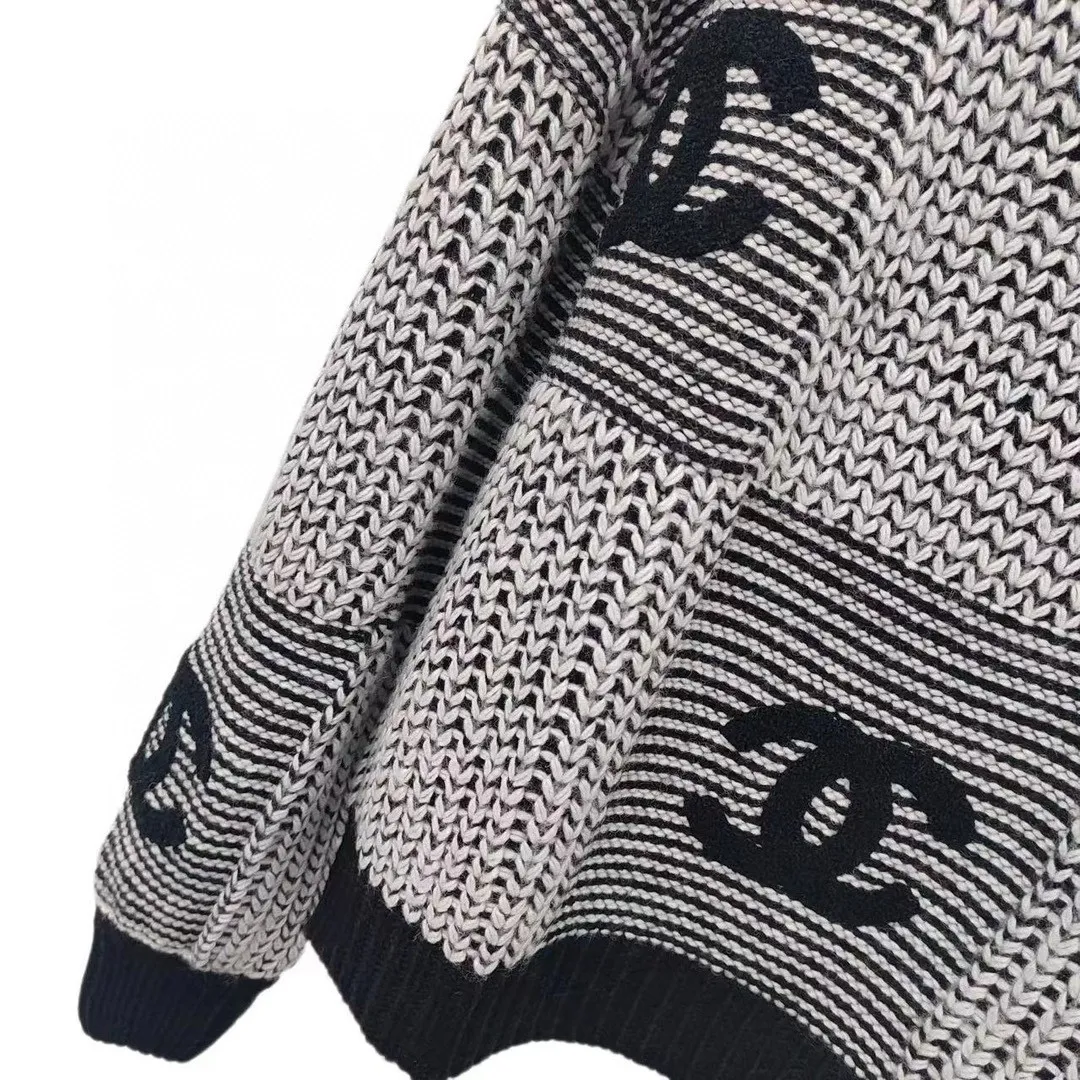 【2026】【CHANEL  公式旗艦店】シャネル  セーター好評に付き再入荷！ 241102