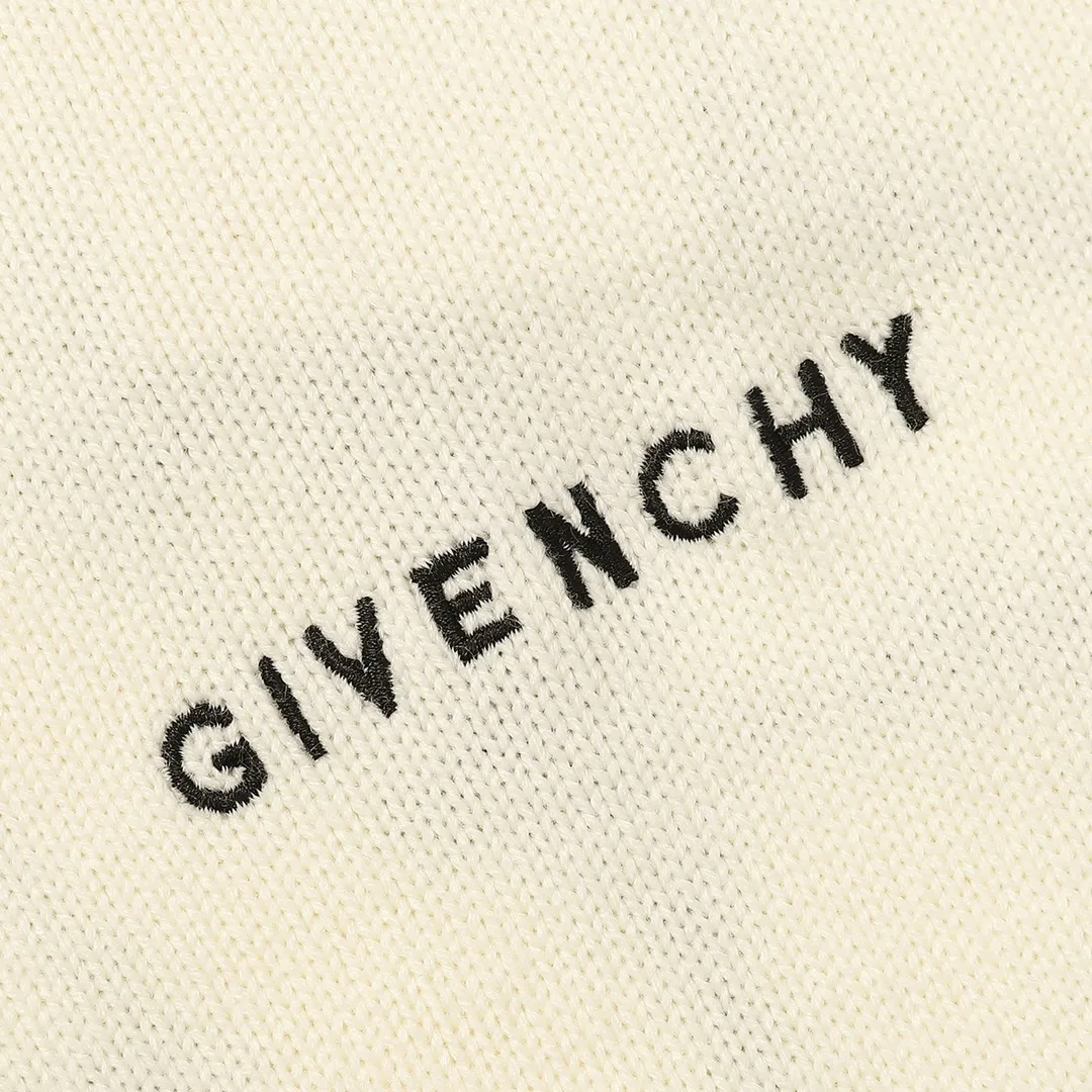 【2026】【GIVENCHY   公式旗艦店】ジバンシー  セーター好評に付き再入荷！ 241031
