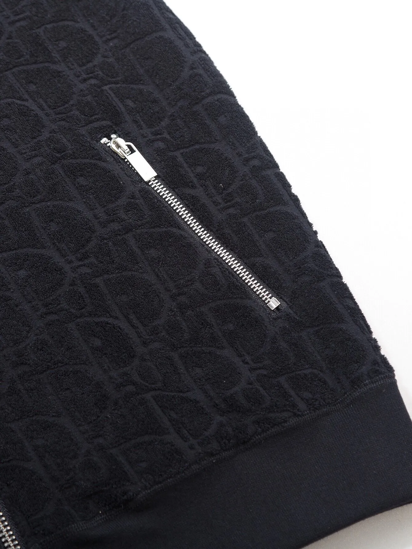【2026】【DIOR   公式旗艦店】パーカー  コート ディオール  好評に付き再入荷！ 241031