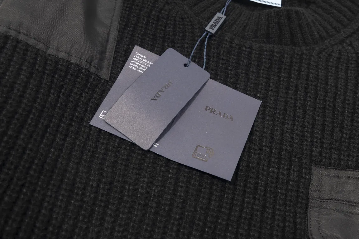 【2026】【PRADA   公式旗艦店】プラダ  セーター好評に付き再入荷！ 241031
