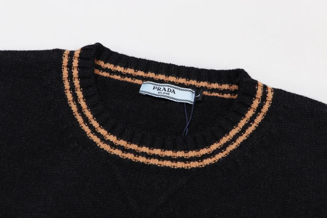 【2026】【PRADA   公式旗艦店】プラダ  セーター好評に付き再入荷！ 241031
