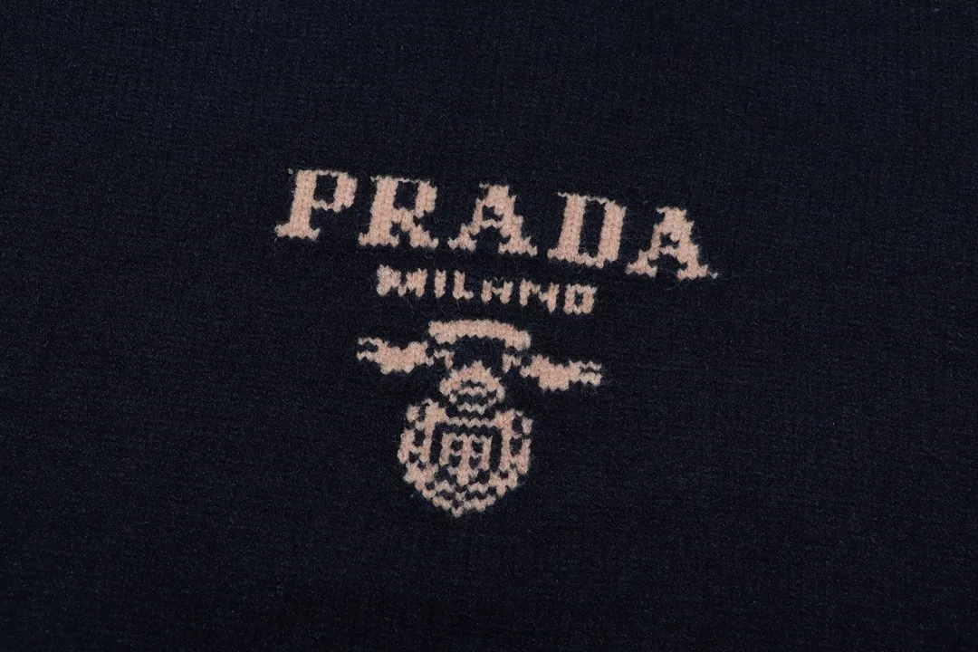 【2026】【PRADA   公式旗艦店】プラダ  セーター好評に付き再入荷！ 241031