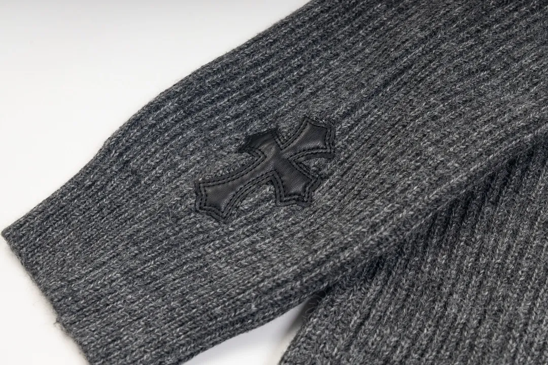 【2026】【CHROME HEARTS  公式旗艦店】クロムハーツ  セーター好評に付き再入荷！ 241030