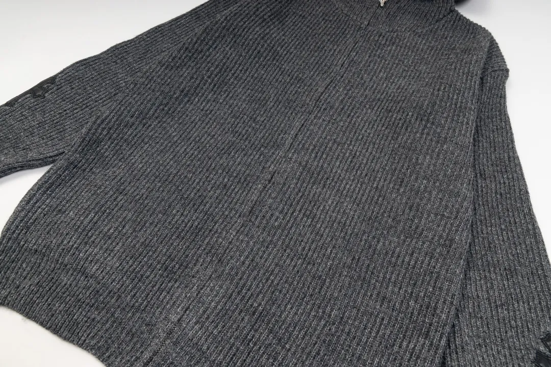 【2026】【CHROME HEARTS  公式旗艦店】クロムハーツ  セーター好評に付き再入荷！ 241030