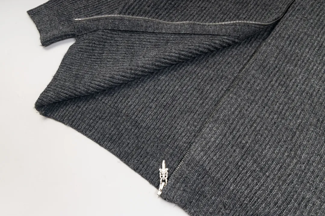 【2026】【CHROME HEARTS  公式旗艦店】クロムハーツ  セーター好評に付き再入荷！ 241030