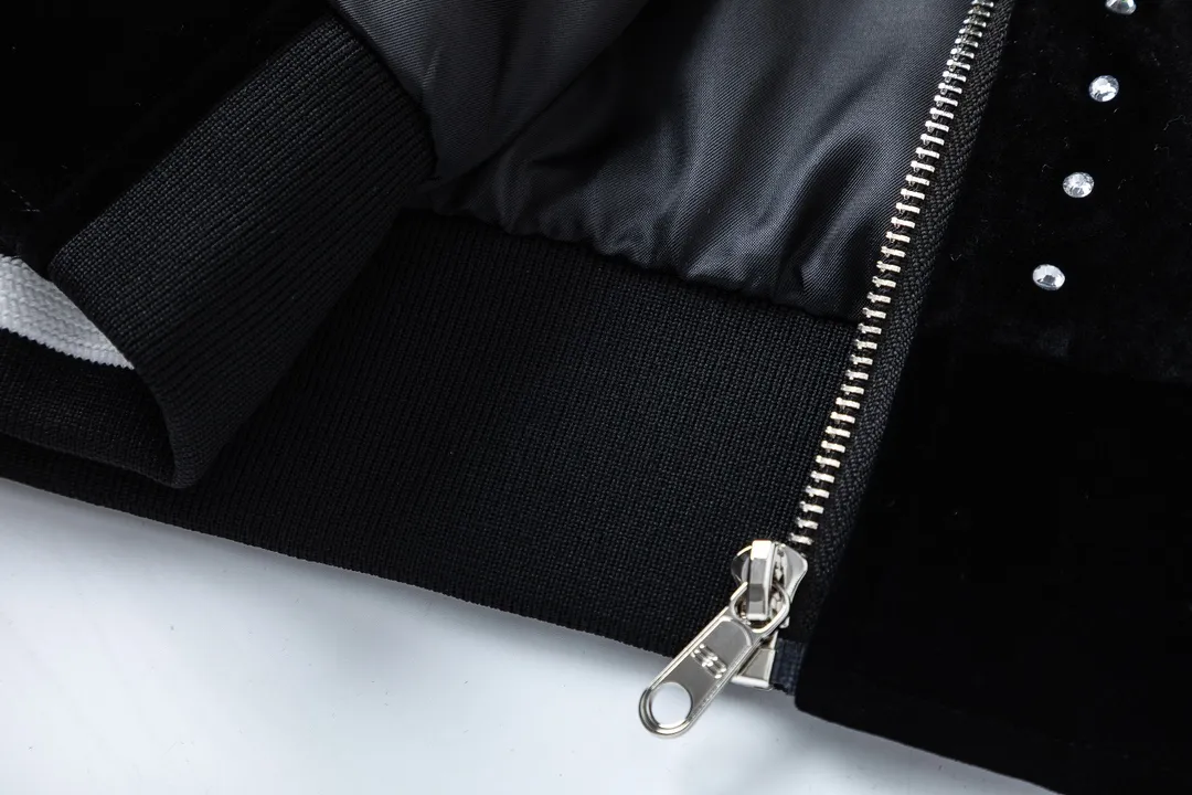 【2026】【BALENCIAGA  公式旗艦店】バレンシアガ   野球着 ジャケット着 好評に付き再入荷！241028