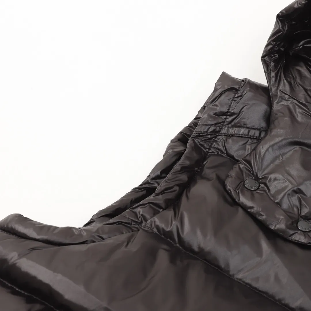 【2026】【MONCLER 公式旗艦店】モンクレール  ダウンベスト 好評に付き再入荷！ 241026