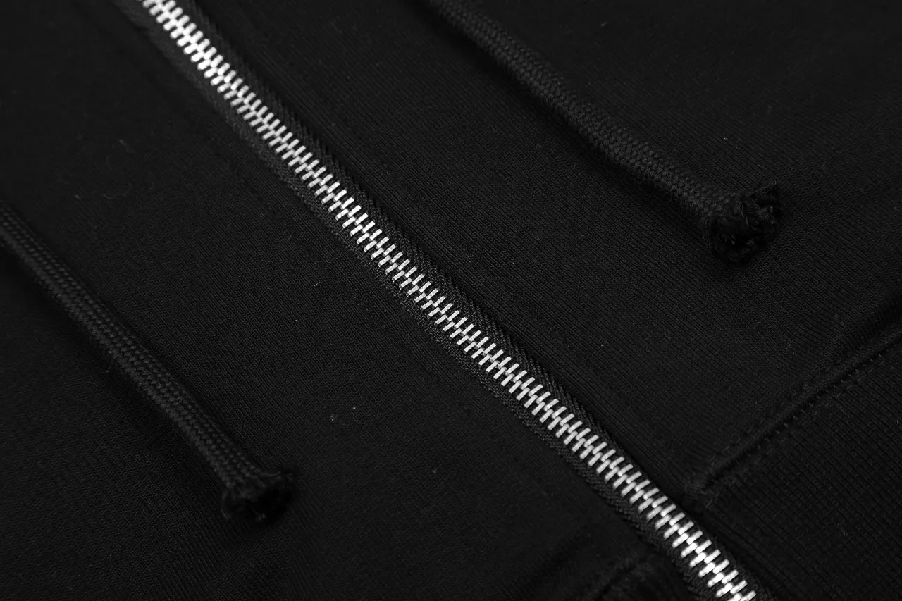 【2026】【CHROME HEARTS 公式旗艦店】クロムハーツ  パーカー  スウェットご好評に付き再入荷  241025