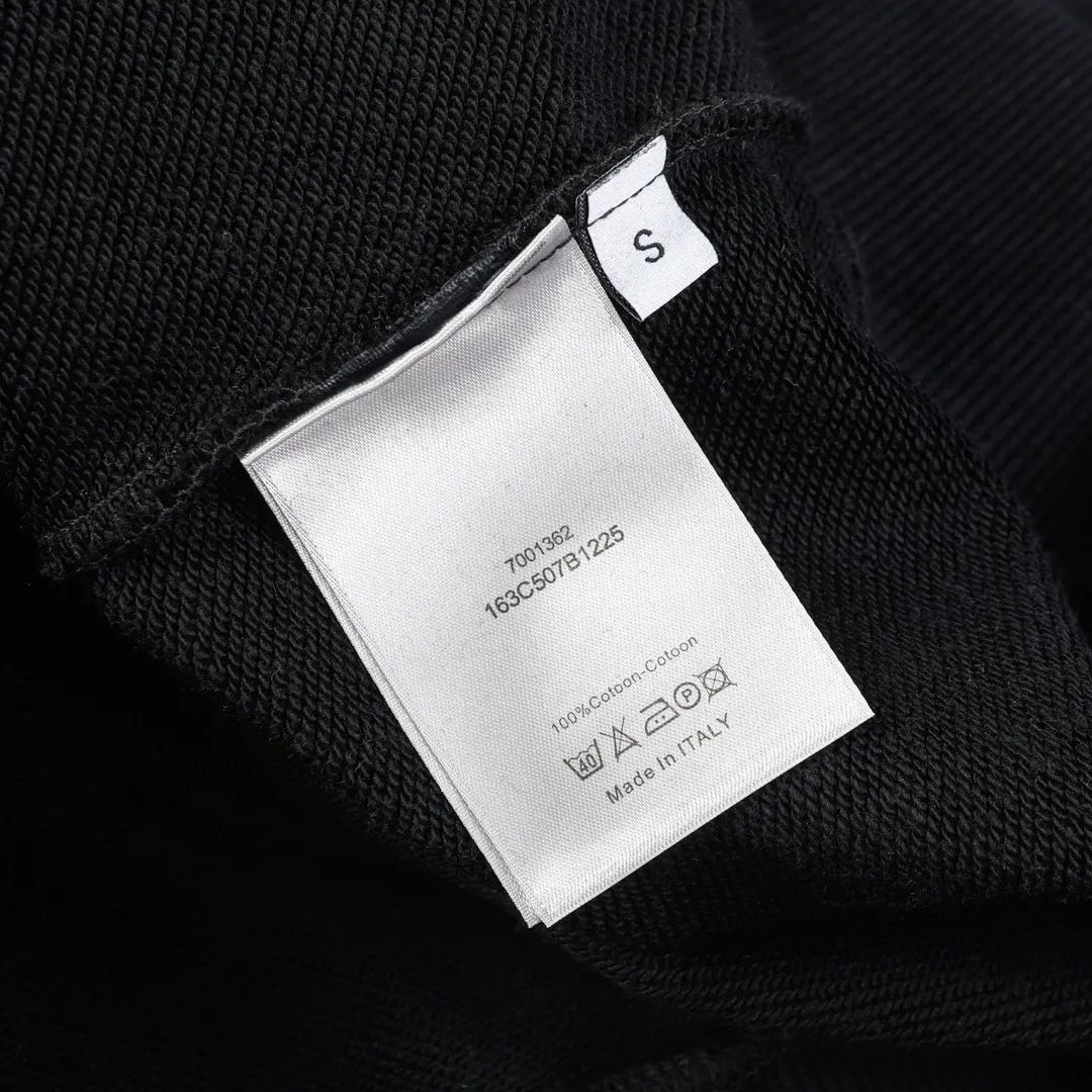 【2026】【DIOR 公式旗艦店】ディオール  丸首の衛衣 スウェットご好評に付き再入荷 241025