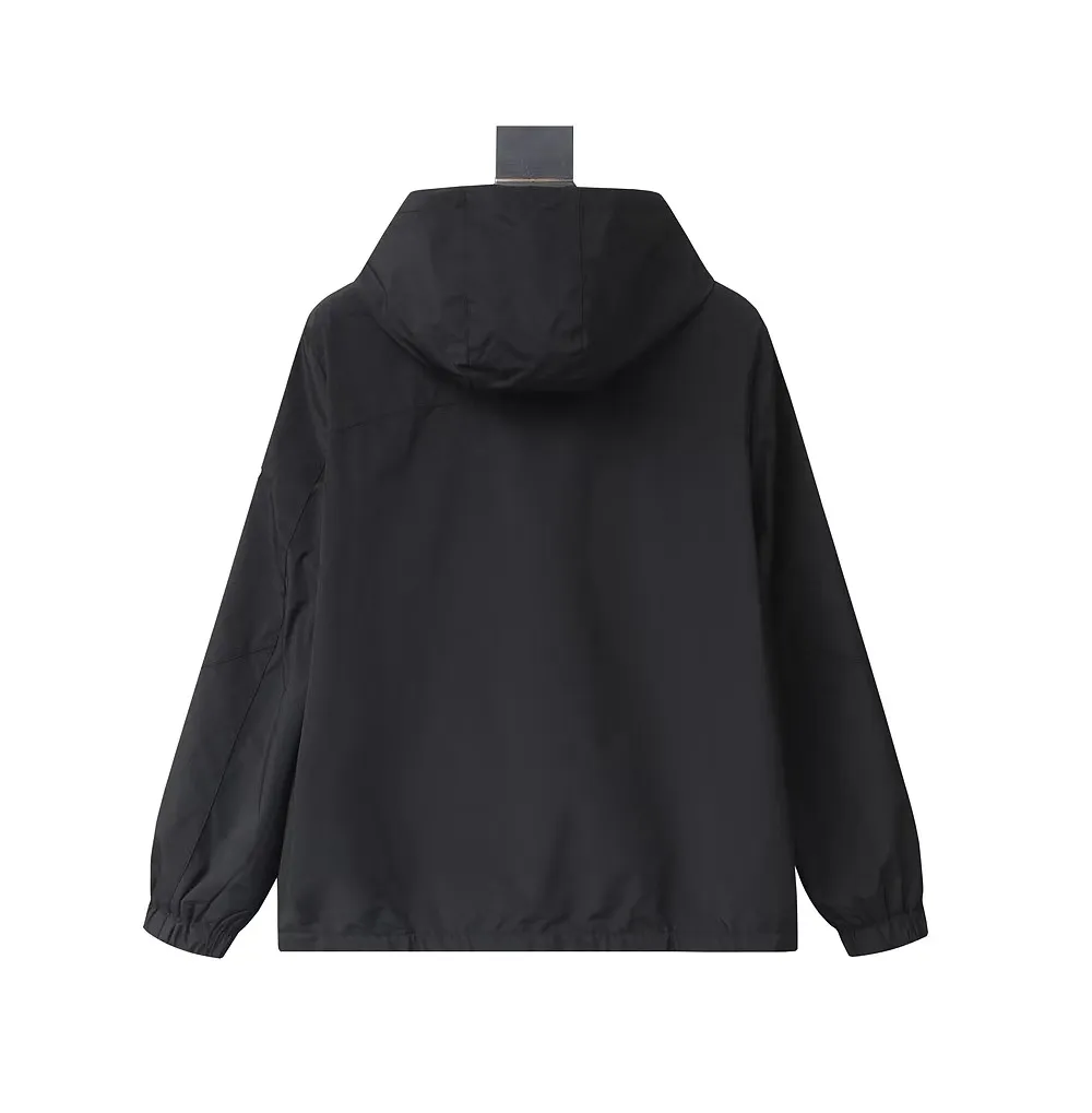 【2026】【MONCLER 公式旗艦店】 モンクレール  ジャケット着 ご好評に付き再入荷！241023