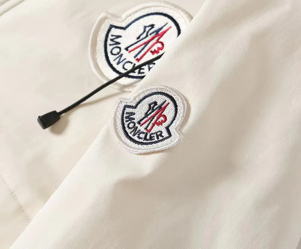 【2026】【MONCLER 公式旗艦店】 モンクレール  ジャケット着 ご好評に付き再入荷！241023