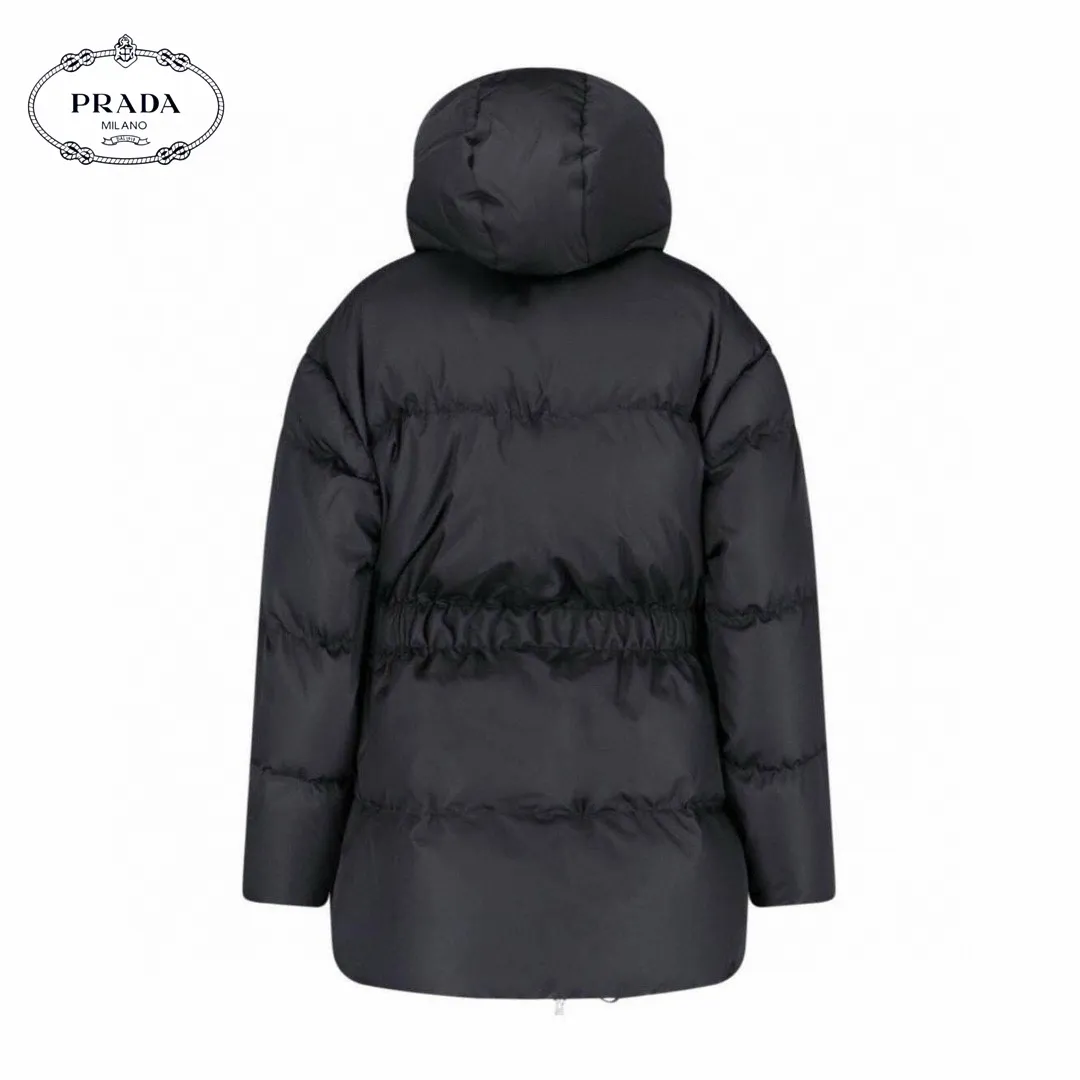【2026】【PRADA  公式旗艦店】プラダ   ダウンジャケット ご好評に付き再入荷！241022