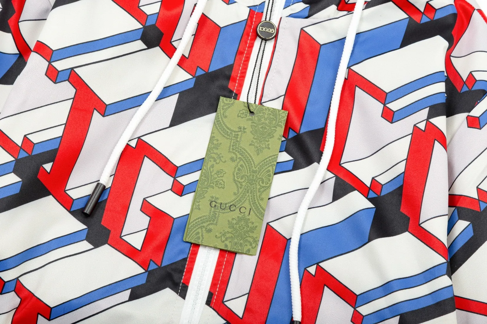 【2026】【GUCCI  公式旗艦店】グッチ  ジャケット着 ご好評に付き再入荷！241021