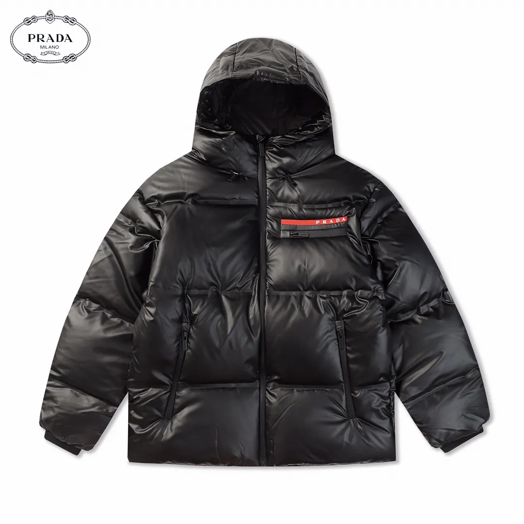 【2026】【PRADA 公式旗艦店】プラダ   ダウンジャケット 好評に付き再入荷！ 271017