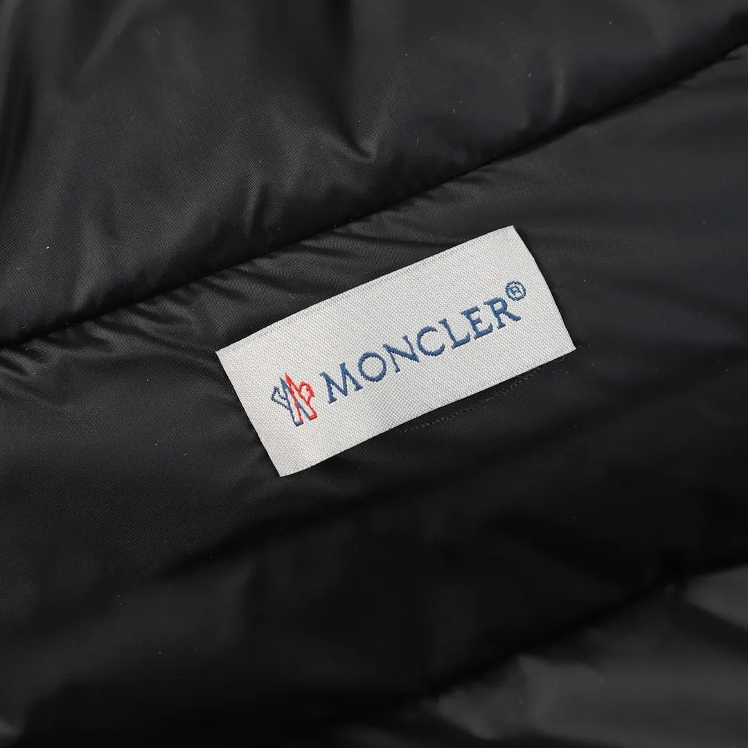 【2026】【MONCLER 公式旗艦店】モンクレール  ダウンジャケット好評に付き再入荷！ 271017