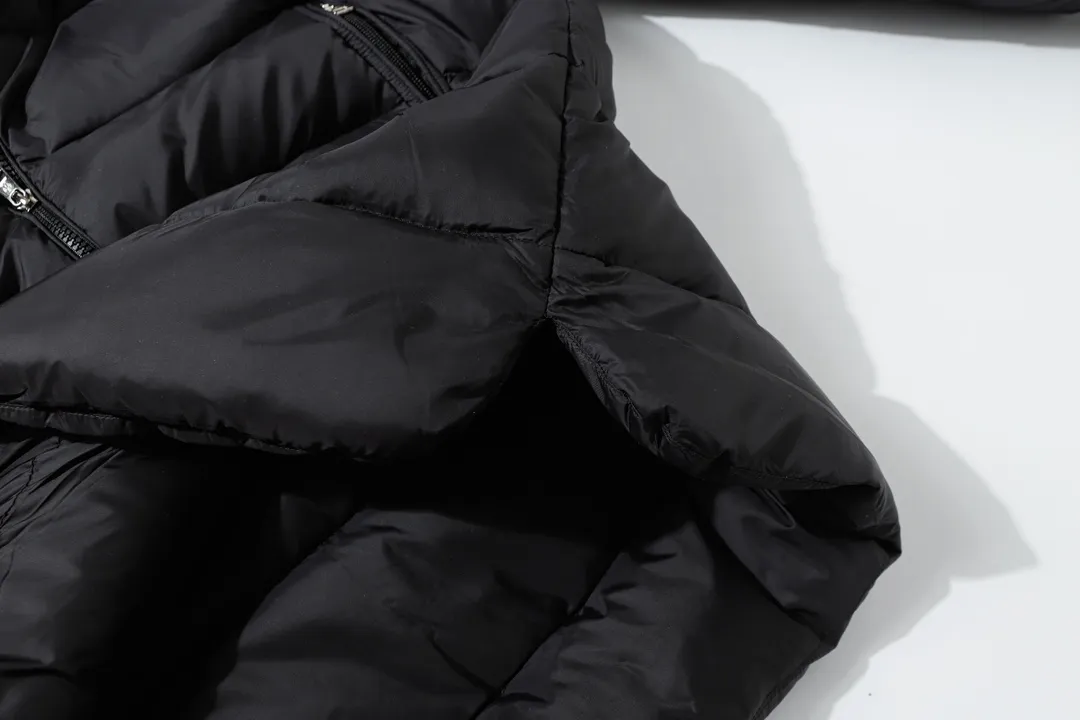 【2026】【MONCLER 公式旗艦店】モンクレール  ダウンジャケット好評に付き再入荷！ 271017