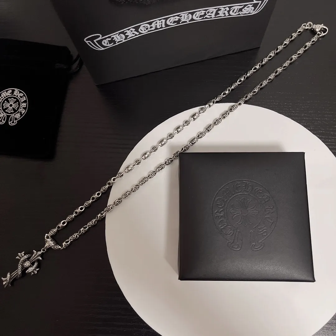 【2026】【CHROME HEARTS】ネックレス、新しいネックレス万能シンプルファッションオーナメント  241014