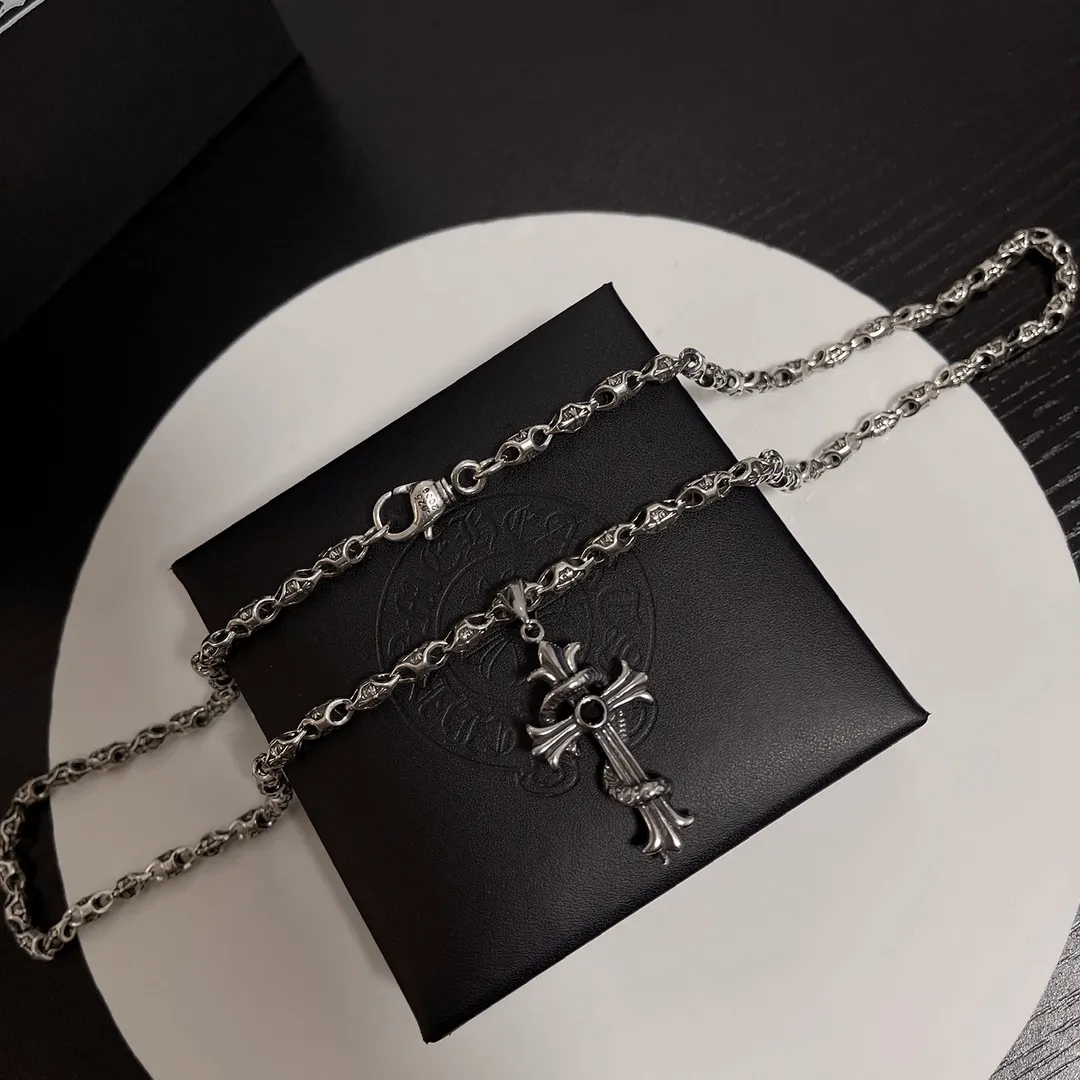【2026】【CHROME HEARTS】ネックレス、新しいネックレス万能シンプルファッションオーナメント  241014