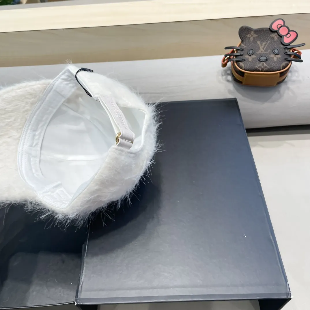 【2026】LV 【LOUIS VUITTON  ルイヴィトン】【数量限定】 野球帽 / ハット  241011