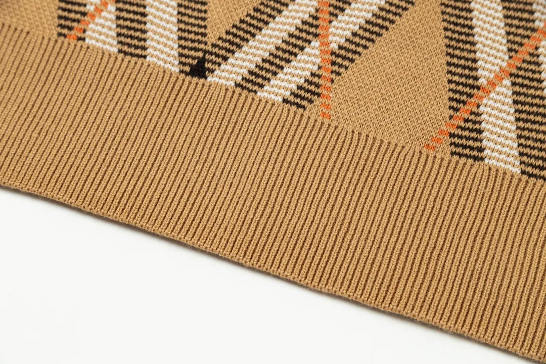 【2026】【BURBERRY  公式旗艦店】バーバリー   セーター好評に付き再入荷！ 240930