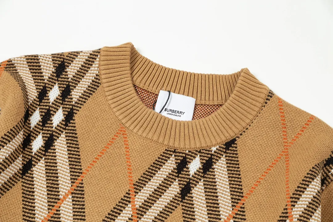 【2026】【BURBERRY  公式旗艦店】バーバリー   セーター好評に付き再入荷！ 240930