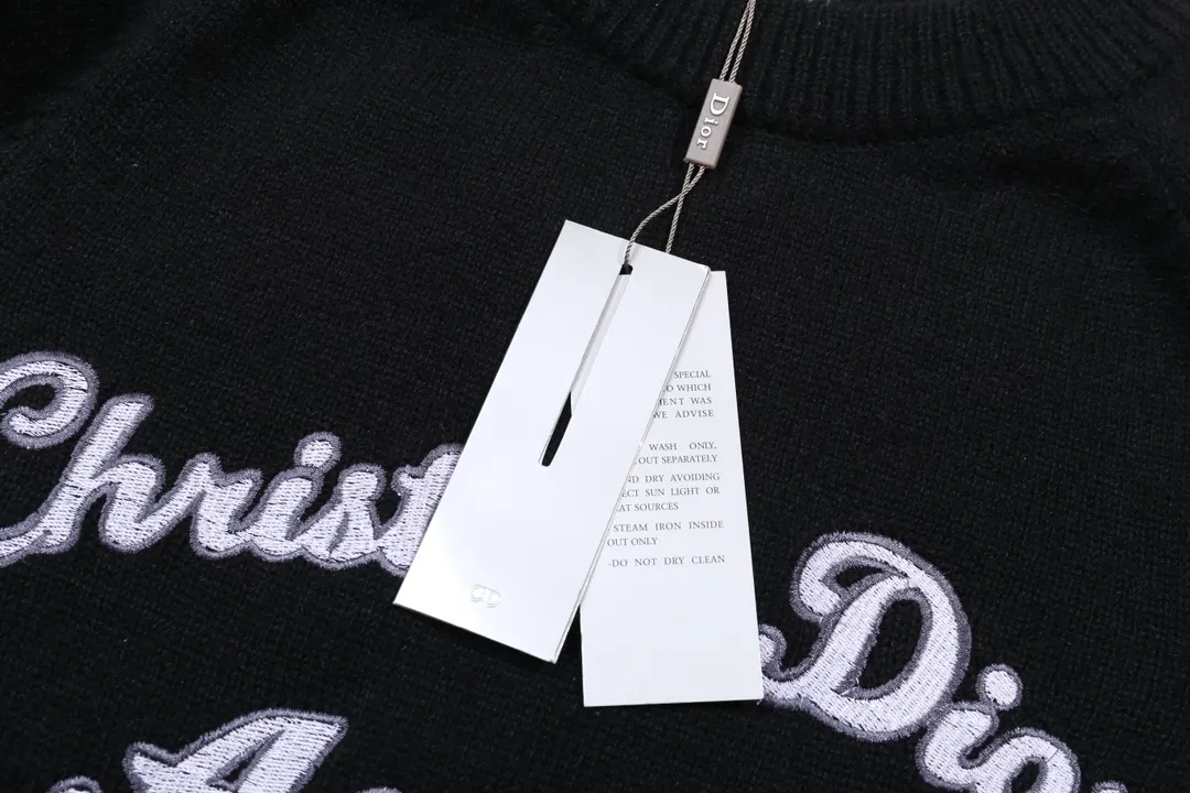 【2026】【DIOR 公式旗艦店】ディオール   セーター好評に付き再入荷！ 240929