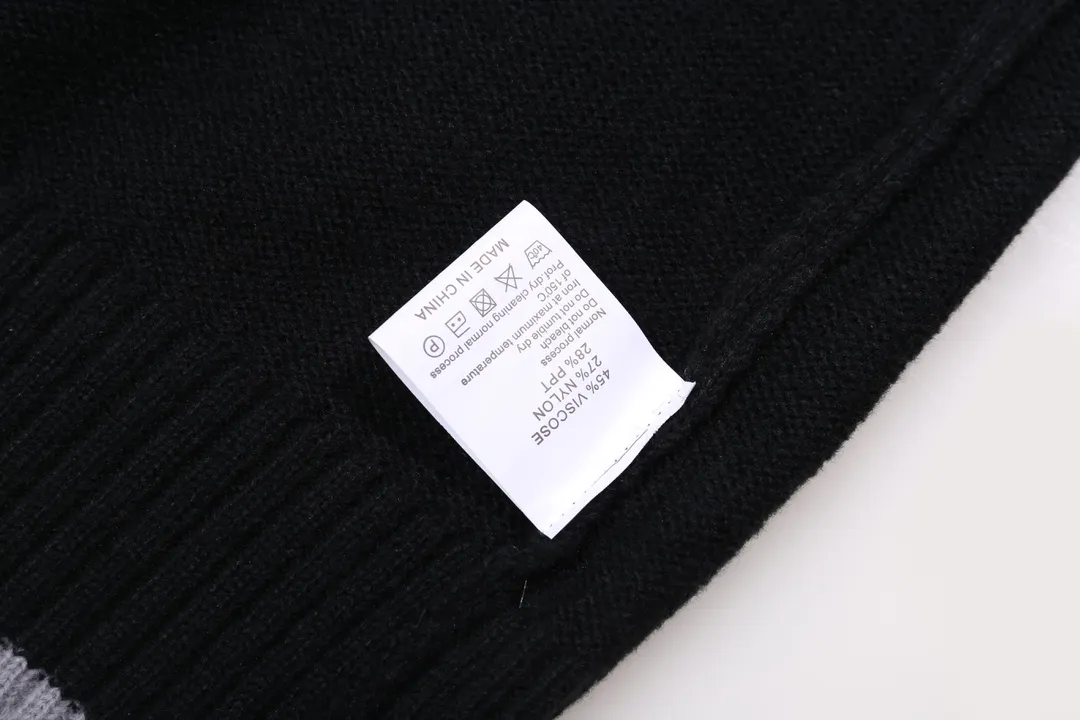 【2026】【DIOR 公式旗艦店】ディオール   セーター好評に付き再入荷！ 240929