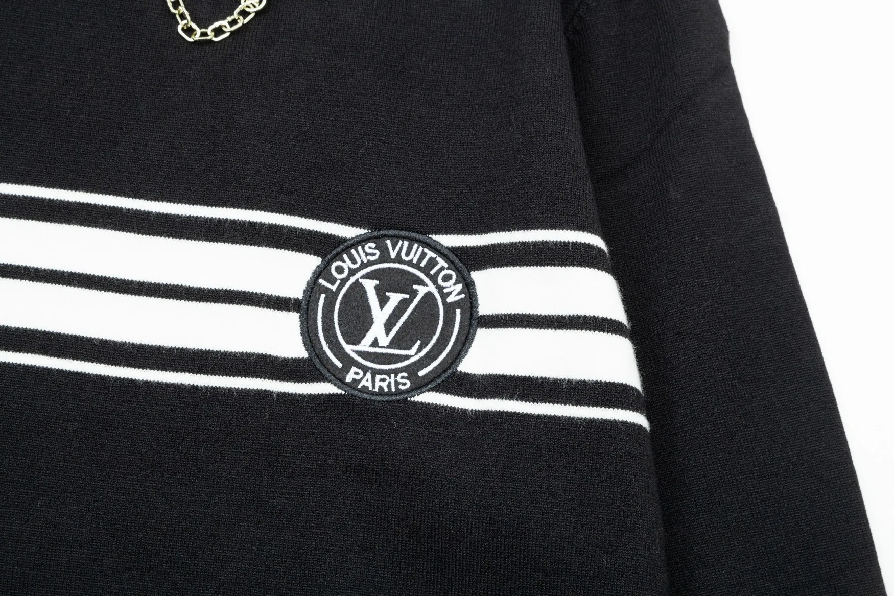 【2026】LV 【LOUIS VUITTON 公式旗艦店】ルイヴィトン  セーター好評に付き再入荷！ 240927