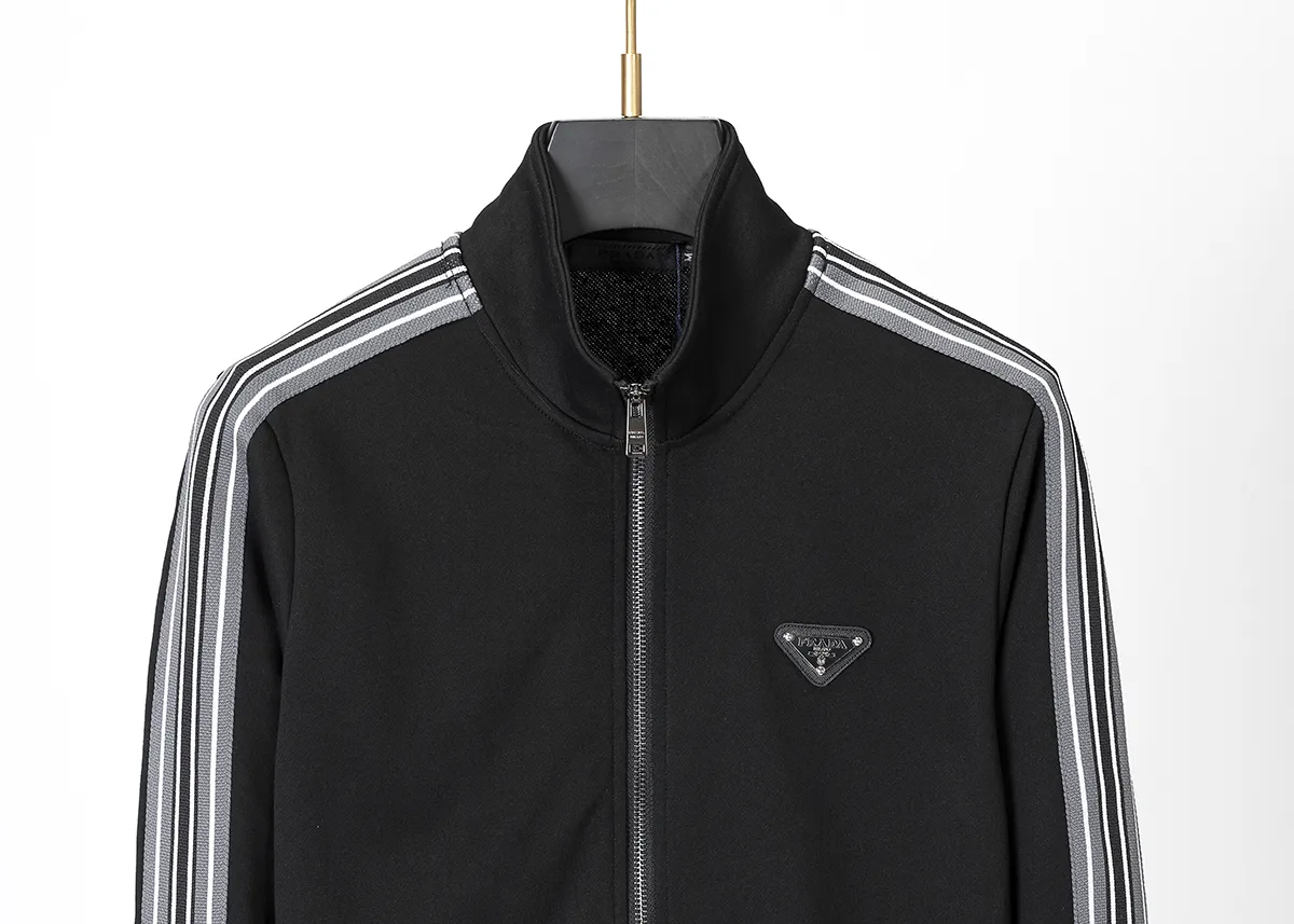 【2026】【Prada】( プラダ )  スーツ【即日出荷】ご好評に付き再入荷！240915