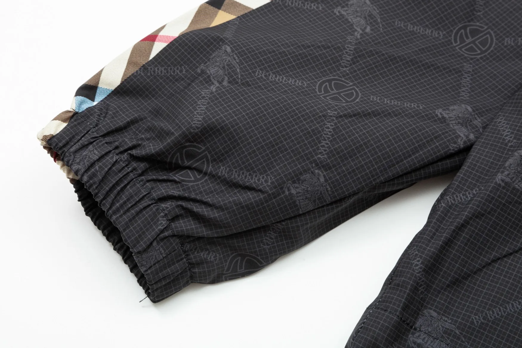 【2026】【BURBERRY】バーバリー  ジャケット着ご好評に付き再入荷！240926