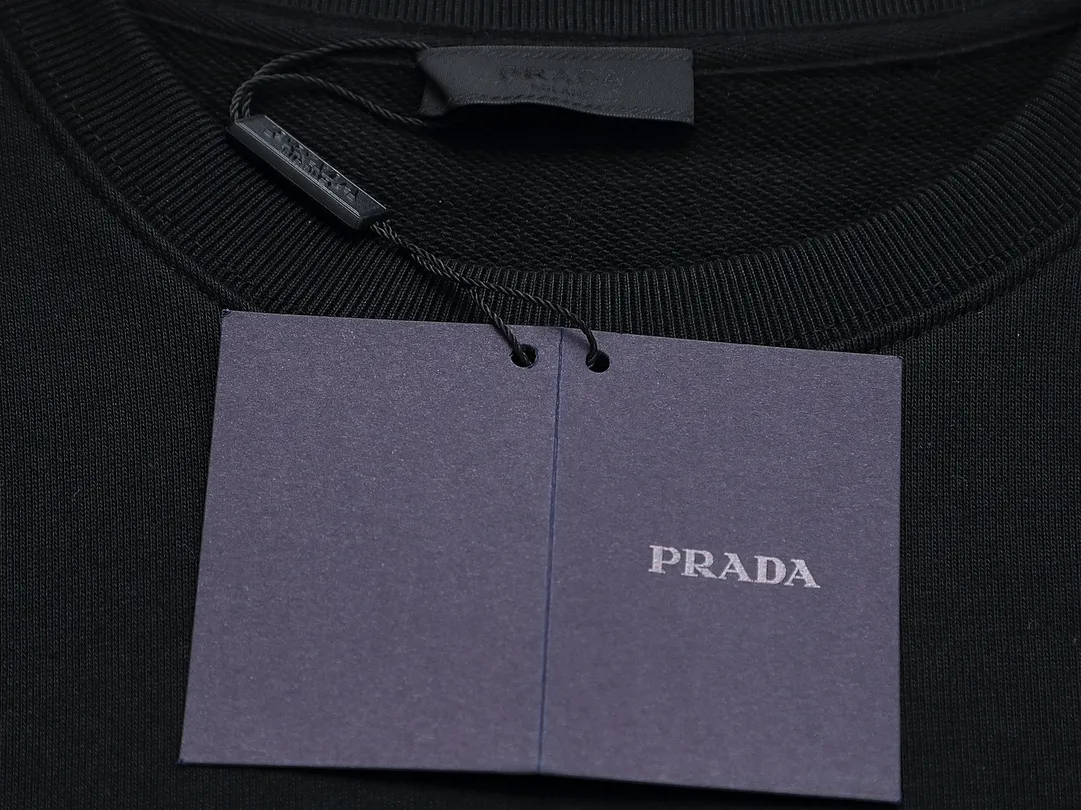 【2026】【PRADA 公式旗艦店】プラダ  丸首の衛衣 スウェットご好評に付き再入荷 240925