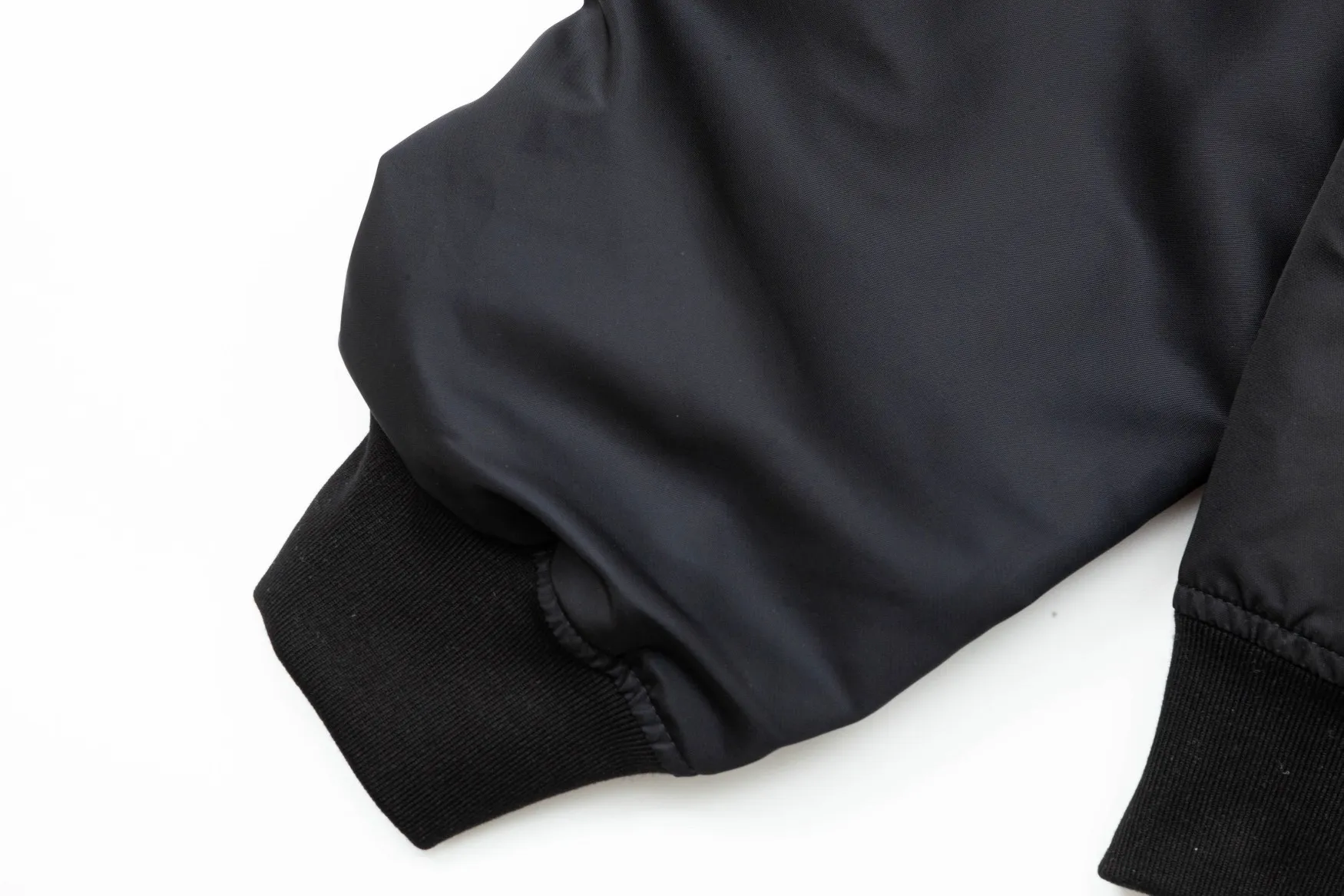 【2026】【BALENCIAGA】バレンシアガ  ジャケット着  ご好評に付き再入荷！240924