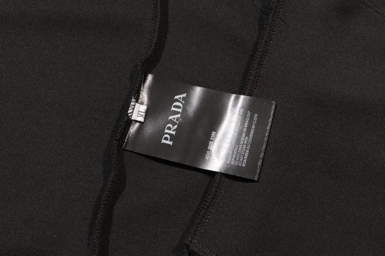 【2026】【PRADA】プラダ  ジャケット着ご好評に付き再入荷！240923