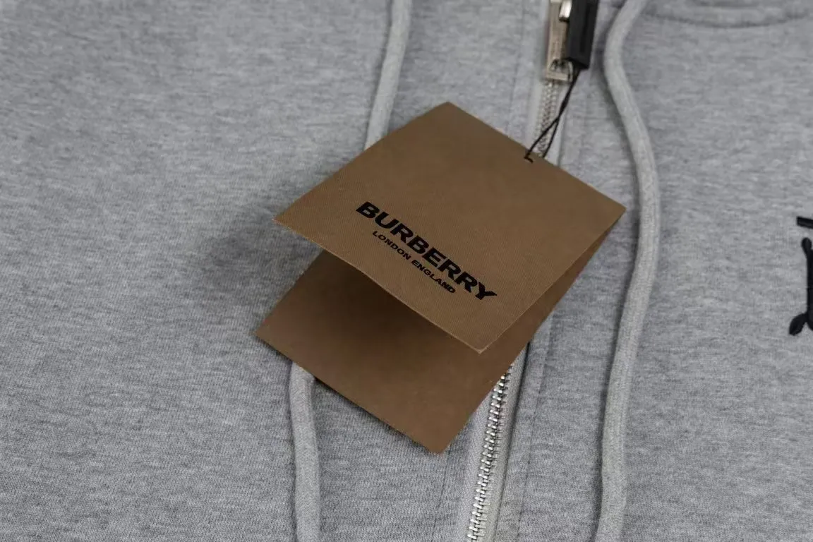 【2026】【BURBERRY 公式旗艦店】バーバリー パーカースウェットご好評に付き再入荷！240920