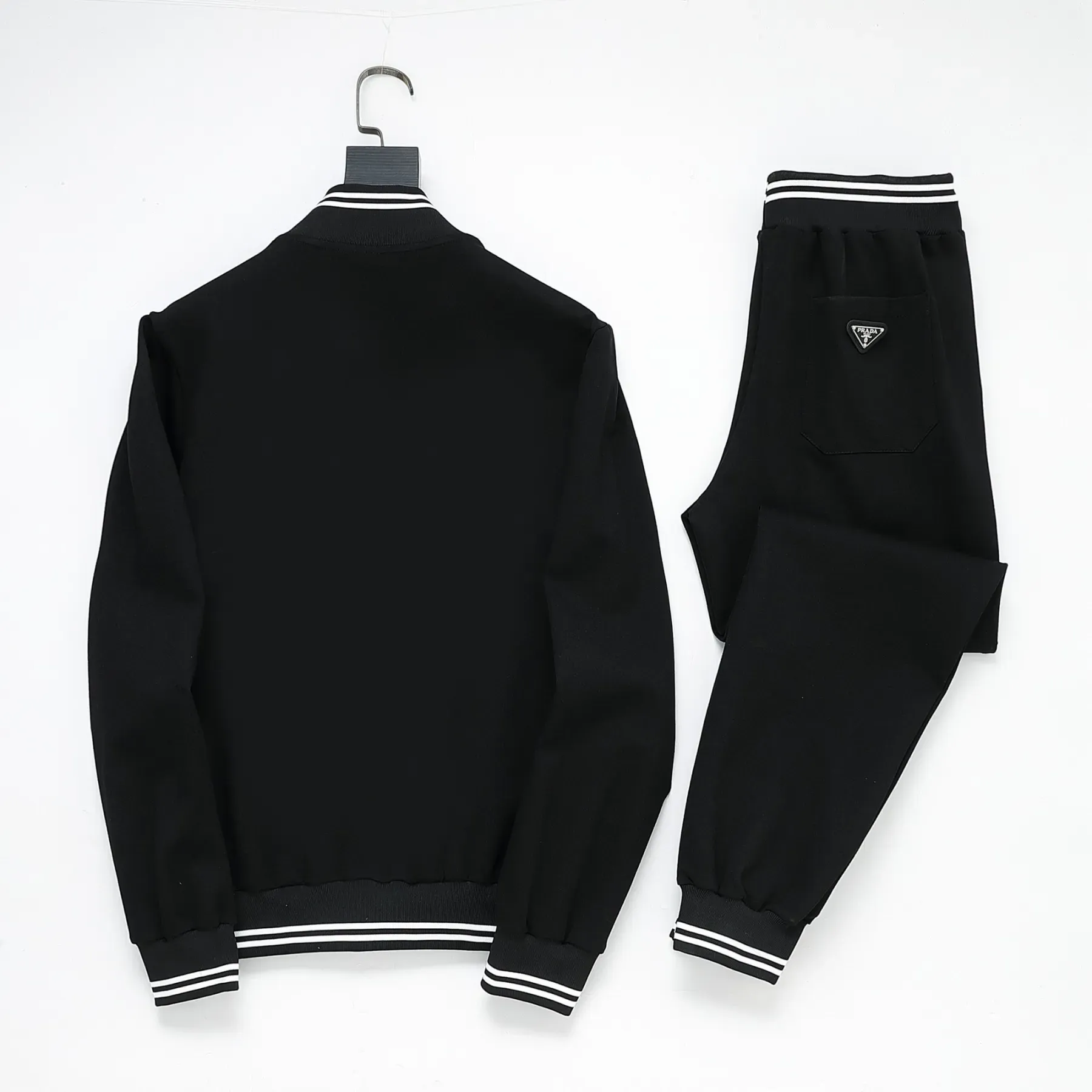 【2026】【Prada】( プラダ )  スーツ【即日出荷】ご好評に付き再入荷！240915