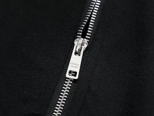 【2026】【Prada】( プラダ )  スーツ【即日出荷】ご好評に付き再入荷！240915