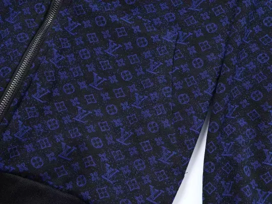 【2026】【LOUIS VUITTON】ルイヴィトン スーツ  男女兼用【即日出荷】240918